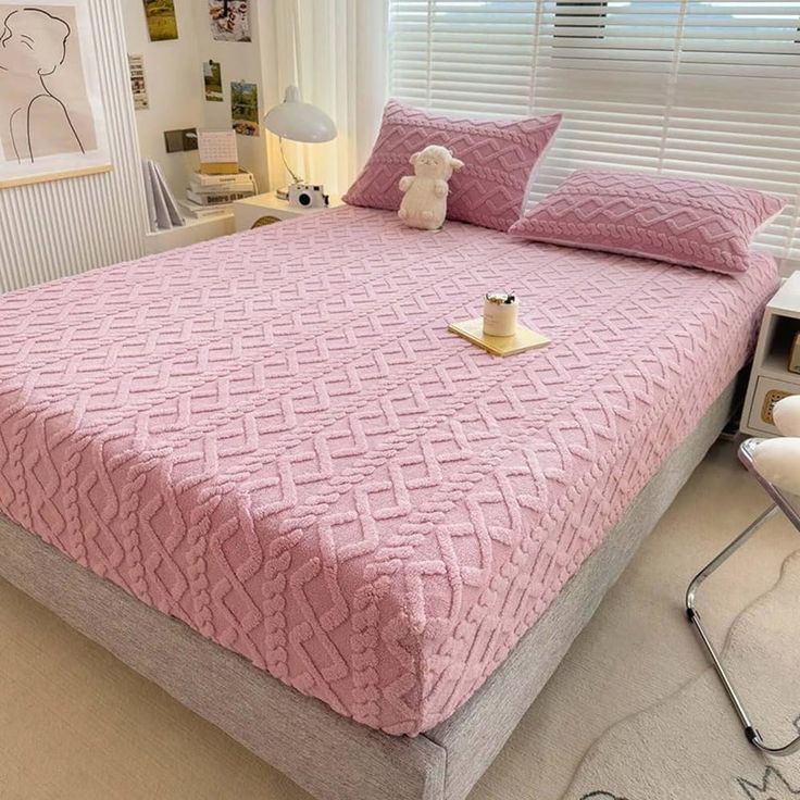 MAT Solid Colour Quilted Ultrasonic 100% Waterproof Mattress Cover For Double Bed Fitted Mattress Protector Anti Sleep Bed Sheet (Pink)